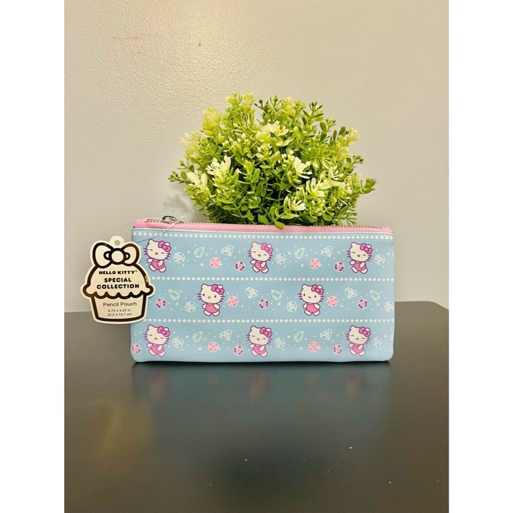 Official Licensed Hello Kitty Diamond Light Blue and Pink Zip Pencil Pouch NWT